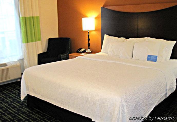 Fairfield Inn By Marriott Morgantown Room photo